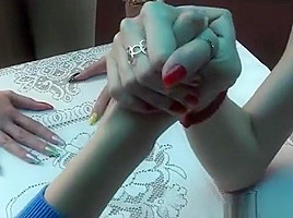 3 girls arm wrestling