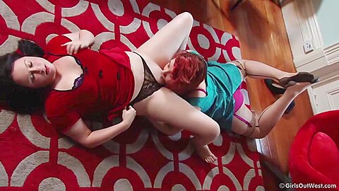 Amilie & Bianca B - Room To Share Pt 1