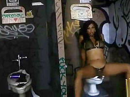 BIG TIT TRANNY