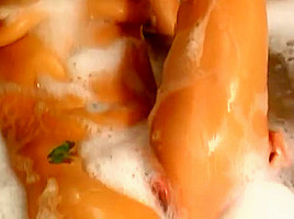 Bathtime Fun With Cum And Huge Cocks