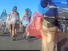 Big fat ass white chick in tight black shorts