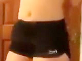 Chica Mexica se desnuda en frente de camara