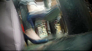 Dangling heels