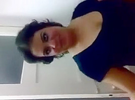 Egyptian girl dancing for her lover