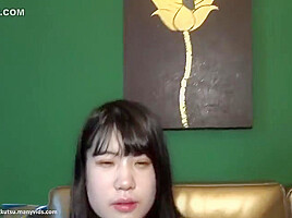 Eki Is Invited By Her Friend And Makes Her Av Debut! He