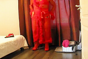 En Deshabille Rouge