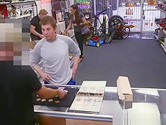 Finelooking amateur hunk in gay trio for cash