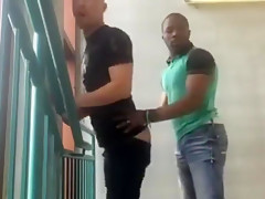 Hi5 Guys - Stairwell Fuck