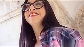 Hot Amateur Eurobabe In Glasses Pussy Pounded For Money