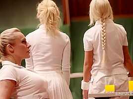 Lesbians Game ON - Sinfulxxx