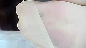 NYLON FEET SNIFFING INTENSE PANTYHOSE Step sisters FOOTJOB 001JH