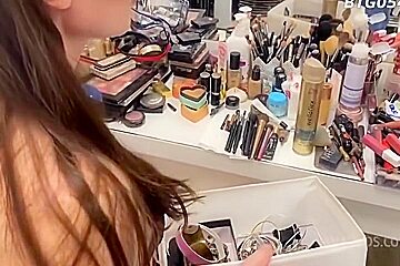 Natalie Mars In For All Natalie Fans