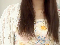 Oriental brunette in porno