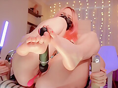 Pussy Masturbation With Feet  Im Trying To Hold Vibrator With My Feet And Cum