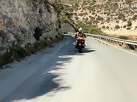 Sexyt bike chick masturbating on the bike