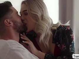Slut Shemale Sucks And Rides Ts Stepsis
