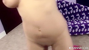 Sunny Leone-Virtual Lap Dance