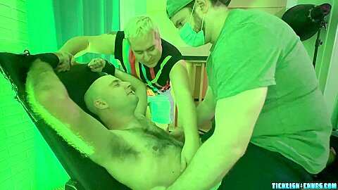 The Ticklers Turn on Drew - Drew & The Doctor & Matt