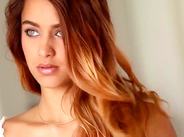 Uma Jolie - Solo teen 18+