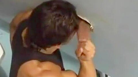 gloryhole fuck