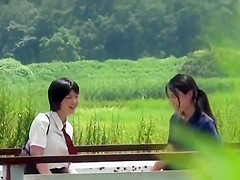 japanese schoolgirls 18+ - outdoor pee 1