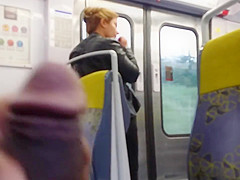 masturbation dans le train