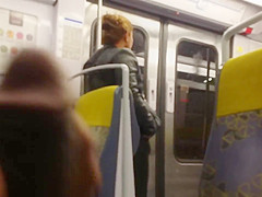 masturbation dans le train