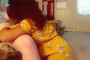 teen 18+ sucks dick for food